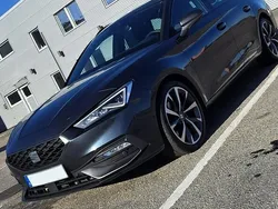 Grå Begagnad 2020 Seat Leon ST Kombi | 175 000 kr (Marknadspris)