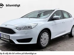 Vit Begagnad 2017 Ford Focus Trend Halvkombi | 104 900 kr (Marknadspris)