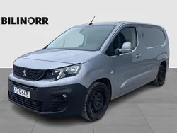 Grå Begagnad 2019 Peugeot Partner Minibuss | 159 900 kr (Marknadspris)