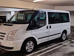 Vit Begagnad 2012 Ford Tourneo Minibuss | 70 000 kr