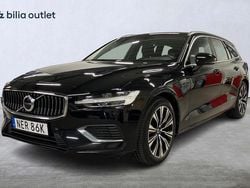 Svart Begagnad 2022 Volvo V60 Core Kombi | 359 000 kr (Bra pris)