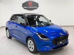 Blå Ny 2025 Suzuki Swift Halvkombi | 258 800 kr (Marknadspris)