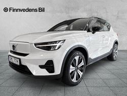 Vit Begagnad 2022 Volvo XC40 Core SUV | 328 900 kr