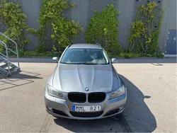 Grå Begagnad 2009 BMW 330 Comfort Edition Kombi | 75 000 kr (Superpris)