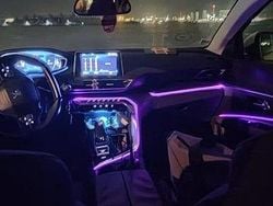 Vit Begagnad 2017 Peugeot 5008 Minibuss | 105 000 kr