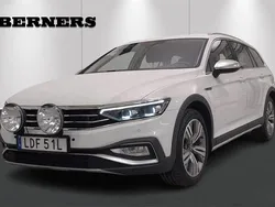 Vit Begagnad 2021 VW Passat Alltrack Kombi | 279 900 kr (Marknadspris)