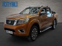 Orange Begagnad 2017 Nissan Navara Tekna Pickup | 249 875 kr (Bra pris)