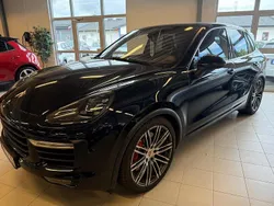Begagnad 2015 Porsche Cayenne Turbo SUV | 369 000 kr
