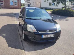 Svart Begagnad 2006 Ford Fiesta Halvkombi | 19 500 kr (Bra pris)