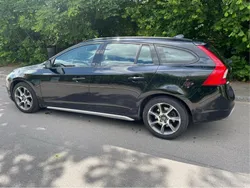 Svart Begagnad 2012 Volvo V60 Momentum Kombi | 91 000 kr (Bra pris)