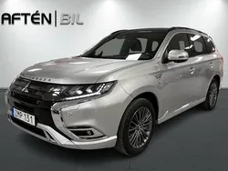 Silver Begagnad 2018 Mitsubishi Outlander P-HEV Edition SUV | 239 800 kr (Marknadspris)