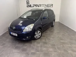 Mörkblå Begagnad 2008 Toyota Corolla Verso Minibuss | 64 999 kr (Marknadspris)