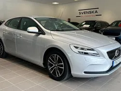 Silver Begagnad 2018 Volvo V40 Business Edition Kombi | 194 900 kr (Lite dyr)