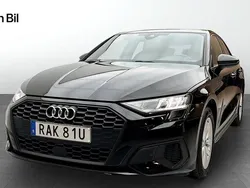 Svart (brilliantsvart) Begagnad 2023 Audi A3 Sportback Premium Halvkombi | 239 000 kr