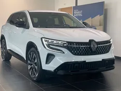 Vit Begagnad 2024 Renault Austral Techno SUV | 394 900 kr