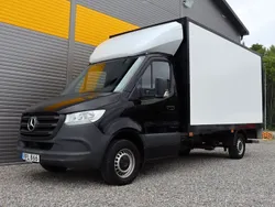 Svart Begagnad 2023 Mercedes Sprinter Van | 449 000 kr (Bra pris)