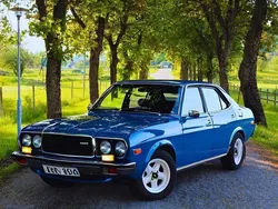 Blå Begagnad 1977 Mazda 929 Sedan | 99 990 kr