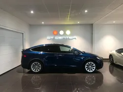 Blå Begagnad 2017 Tesla Model X SUV | 329 000 kr (Superpris)