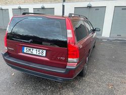 Begagnad 2001 Volvo V70 Kombi | 33 500 kr (Marknadspris)