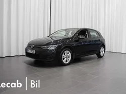 Svart Begagnad 2022 VW Golf VIII Kombi | 232 500 kr (Marknadspris)