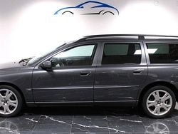 Grå Begagnad 2005 Volvo V70 Kombi | 99 900 kr