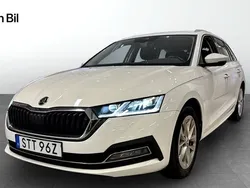 Vit Begagnad 2021 Skoda Octavia Style Kombi | 259 900 kr (Marknadspris)