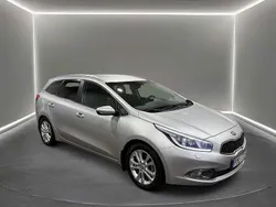 Grå Begagnad 2013 Kia Ceed Sportswagon Comfort Kombi | 54 900 kr (Marknadspris)