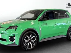 Mörkgrå Ny 2025 Renault R5 Techno Halvkombi | 407 800 kr (Marknadspris)