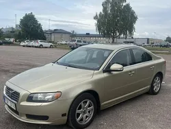 Brun Begagnad 2007 Volvo S80 Kinetic Sedan | 44 000 kr (Bra pris)