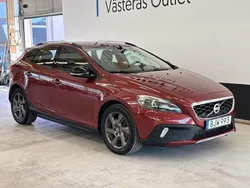 Röd Begagnad 2014 Volvo V40 Kombi | 114 900 kr (Lite dyr)