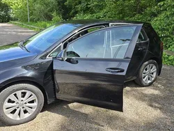 Svart Begagnad 2016 VW Golf VII Halvkombi | 102 000 kr (Bra pris)