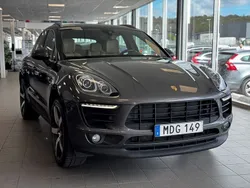 Mörkgrå (grå) Begagnad 2016 Porsche Macan S SUV | 289 900 kr