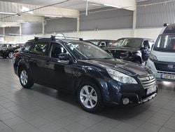 Mörkgrå (grå) Begagnad 2013 Subaru Outback SUV | 119 900 kr (Lite dyr)