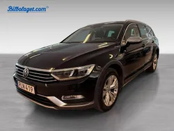 Svart Begagnad 2018 VW Passat Alltrack Kombi | 209 000 kr (Marknadspris)