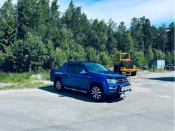 Blå Begagnad 2017 VW Amarok Pickup | 255 000 kr (Marknadspris)