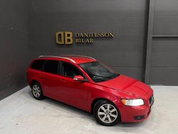 Röd Begagnad 2008 Volvo V50 Summum Kombi | 34 800 kr (Marknadspris)