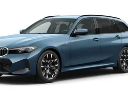 Ny 2025 BMW 330e Comfort Edition Kombi | 662 300 kr (Marknadspris)