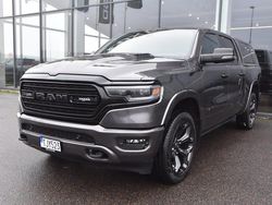 Grå Begagnad 2023 Dodge Ram Limited Pickup | 989 000 kr