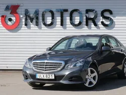 Mörkgrå Begagnad 2014 Mercedes E250 Classic Sedan | 199 900 kr (Marknadspris)