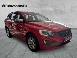 Röd Begagnad 2016 Volvo XC60 R-Design SUV | 229 900 kr (Marknadspris)
