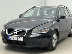 Svart Begagnad 2011 Volvo V50 Kinetic Kombi | 90 000 kr (Marknadspris)