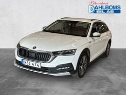 Vit Begagnad 2022 Skoda Octavia Scout Comfort Kombi | 319 900 kr (Marknadspris)