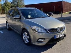 Silver Begagnad 2012 Kia Ceed Sportswagon Kombi | 47 000 kr (Marknadspris)