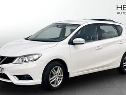 Vit (white) Begagnad 2015 Nissan Pulsar Halvkombi | 99 900 kr (Marknadspris)