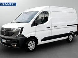 Vit Begagnad 2025 Renault Master Van | 499 900 kr