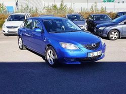 Blå Begagnad 2006 Mazda 3 Inclusive Halvkombi | 44 900 kr (Marknadspris)