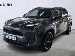 Mörkgrå (grå) Ny 2025 Toyota Yaris Hybrid Active SUV | 339 900 kr (Dyr)