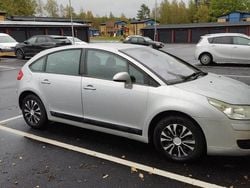 Begagnad 2006 Citroën C4 Halvkombi | 14 000 kr (Marknadspris)