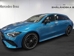 Blå Ny 2025 Mercedes 200 AMG Halvkombi | 457 700 kr