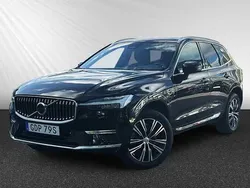 Svart Begagnad 2021 Volvo XC60 SUV | 399 800 kr (Marknadspris)